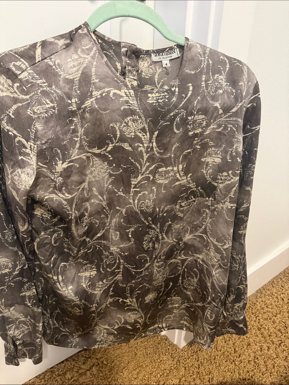Gorgeous Armani  womens Long-Sleeve Botanical Print Shirt - Gray and Cream